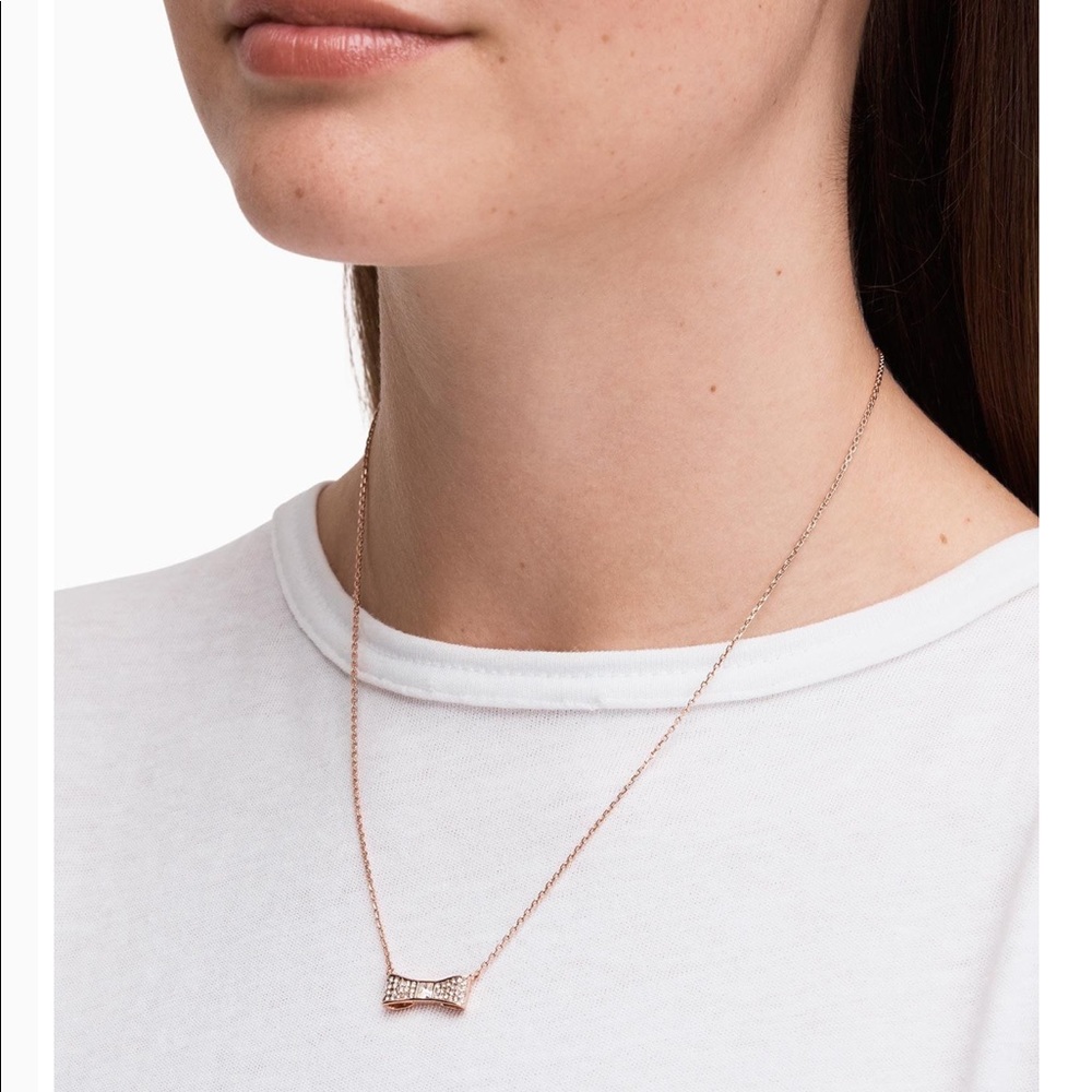 $30FIRM!! NEW Kate spade studs bow tie necklace - Picture 3 of 5